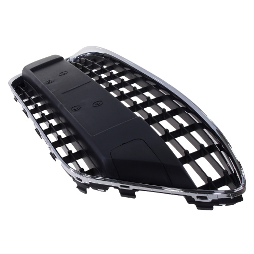 1766625 Решетка радиатора FORD FIESTA 2009-2012 FASE
