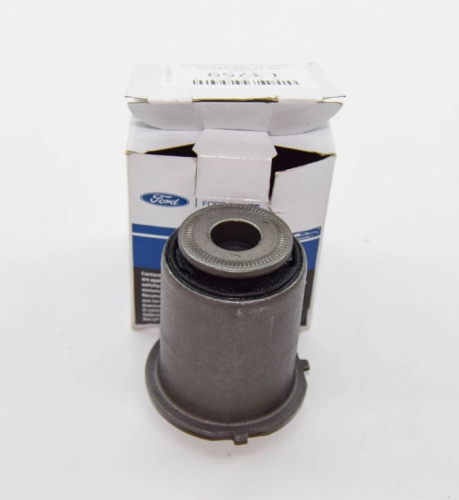 Ford 1899614 Сайлентблок рычага переднего FORD RANGER 2012- ORIGINAL 1899614 Сайлентблок рычага переднего FORD RANGER 2012- ORIGINAL