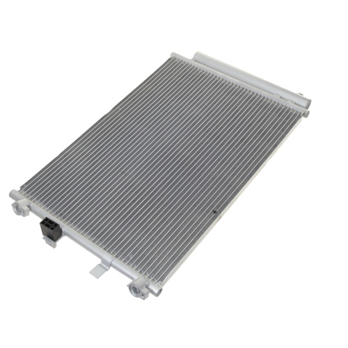 2014533 Радиатор кондиционера FORD FOCUS/C-MAX 2011-2015 BSG