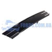 CV4417K945BF5UAW Решетка бампера переднего центральная FORD KUGA 2013- HMPX